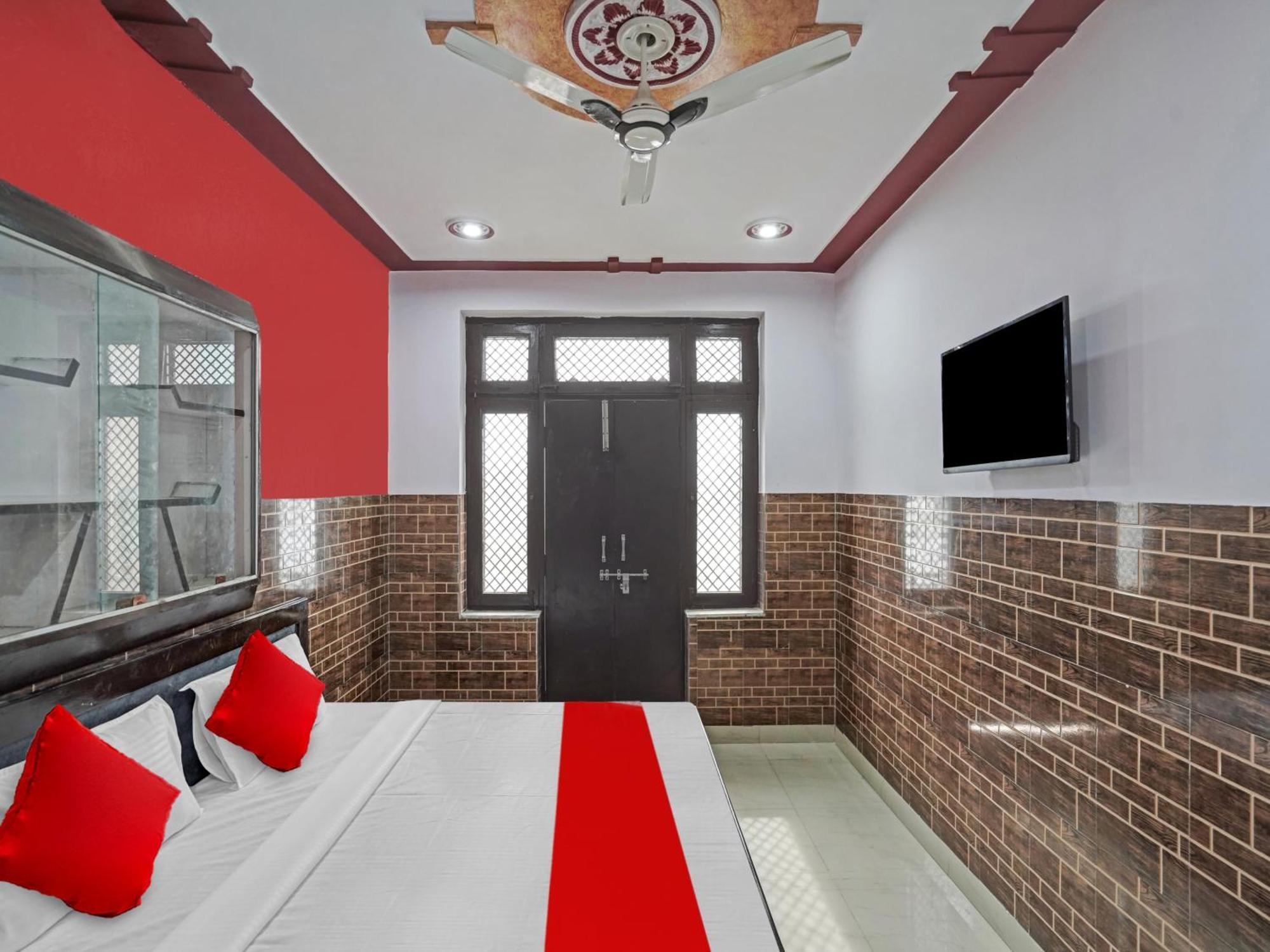 Hotel O Oreo Grand Meerut Exterior photo